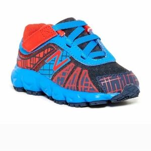 New balance infant size 3 sneakers "Spiderman"